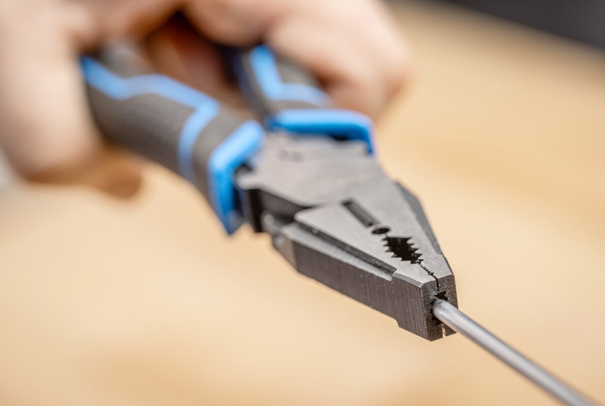 Proffesionaalsed näpitstangid Högert HRC 205 mm - Pilt 3